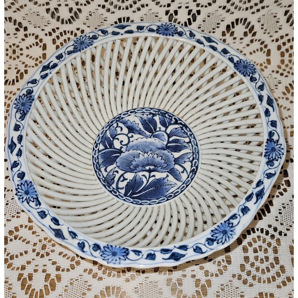 Vintage Japanese Blue & White Reticulated Bowl -  9" Diameter - Hamasi Ware